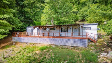 (private lake, pond, creek) Home For Sale in Elizabethton Tennessee