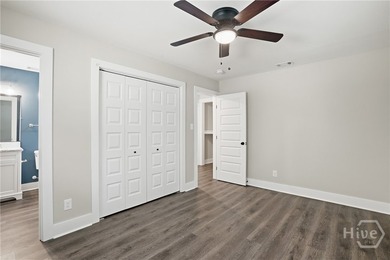 Beautifully renovated and move-in ready, this 4 bedroom, 3 - photo 19
