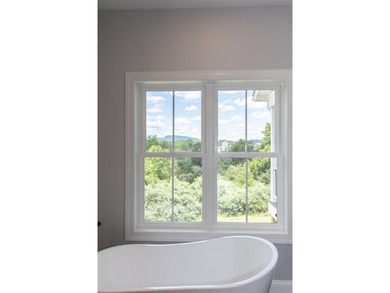 Modern farmhouse, 4 Bed 3 Bath, minutes from historic downtown - photo 19