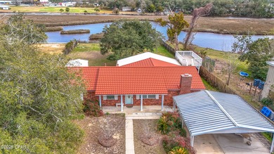 Deer Point Lake Home For Sale in Southport Florida