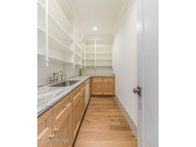 Exceptional new construction. As you step inside, your eyes are - photo 22