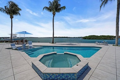 Jupiter's iconic *Home on the Point*, walk out sandbar access - photo 24