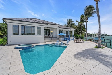 Jupiter's iconic *Home on the Point*, walk out sandbar access - photo 25