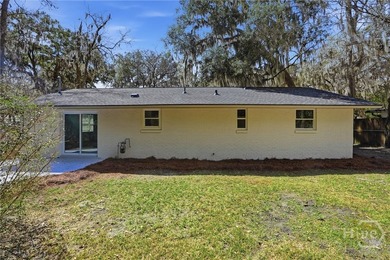 Beautifully renovated and move-in ready, this 4 bedroom, 3 - photo 29