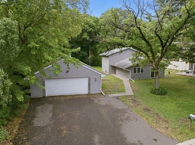 Double lot just blocks from Lake Mitchell - Home is close to - photo 1
