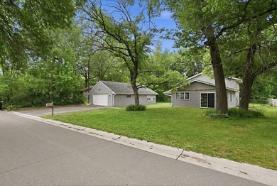Double lot just blocks from Lake Mitchell - Home is close to - photo 2