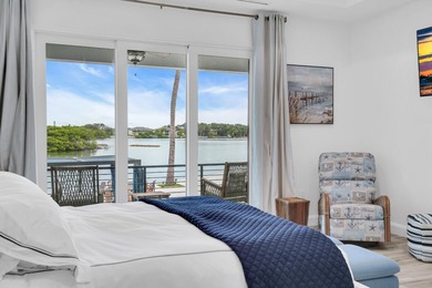 Jupiter's iconic *Home on the Point*, walk out sandbar access - photo 39