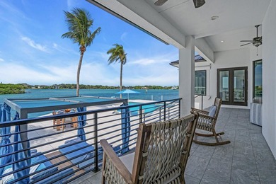 Jupiter's iconic *Home on the Point*, walk out sandbar access - photo 40