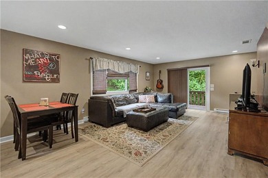 Welcome home to this beautifully maintained 2-bedroom, 2-bath - photo 13