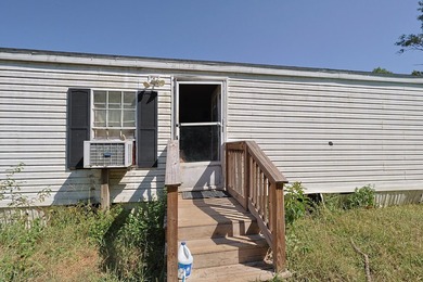 Freeport 5-acre parcel with 3BR/2BA mobile home (2000). Wooded - photo 5