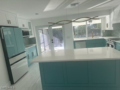 This beautiful House for Sale in North Fort Myers. This - photo 6