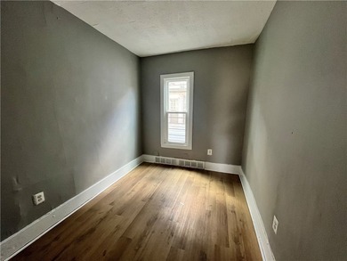 Value-add opportunity with tremendous upside! This four-unit - photo 17
