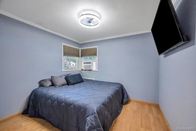 Charming 4-bedroom, 1-bath ranch situated on a tremendous - photo 18