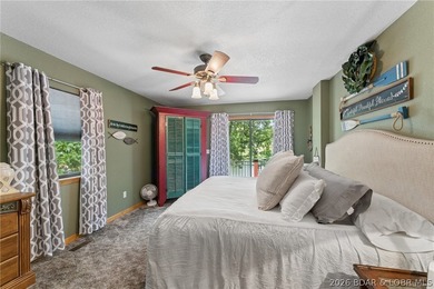 Lakefront living at its finest on the 84 MM! Welcome to 23069 - photo 19