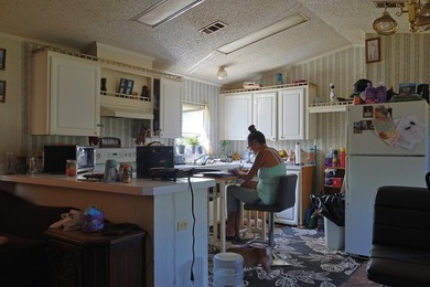 Freeport 5-acre parcel with 3BR/2BA mobile home (2000). Wooded - photo 10