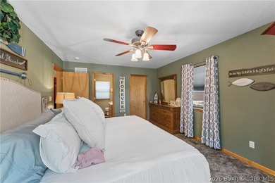 Lakefront living at its finest on the 84 MM! Welcome to 23069 - photo 22