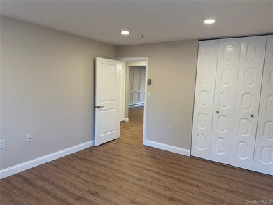 This completely extraordinary Greenbriar model with two bedrooms - photo 2