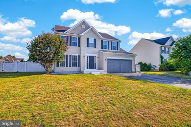 Welcome to 43 Nita Drive in the desirable Garrison Lake Green - photo 29