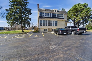 Spacious 2-story Victorian residence with walk-up stairs to 3rd - photo 36