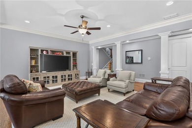 Experience refined estate living in this exceptional all-brick - photo 37