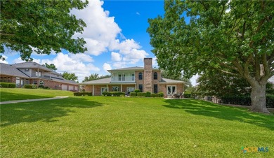 Benefitting from a distinctive, high-end remodel, this fabulous - photo 47