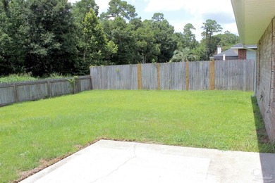 A floor plan with plenty of space to roam, a beautifully - photo 6