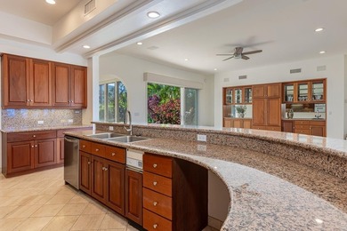 A TIMELESS, light-filled OCEAN VIEW residence designed for - photo 11