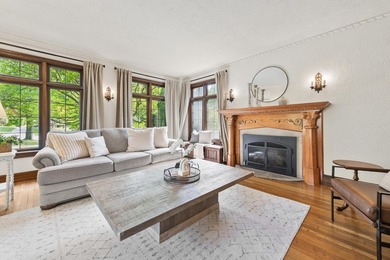 Set along one of Shorewood's most sought-after boulevards, this - photo 17