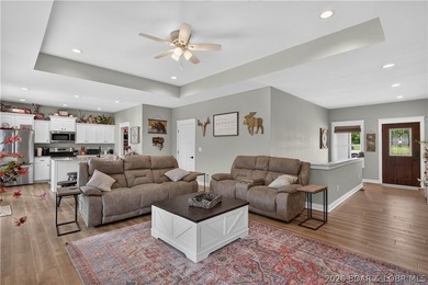 Enjoy waterfront living in this stunning 4-bedroom, 2.5-bath - photo 18