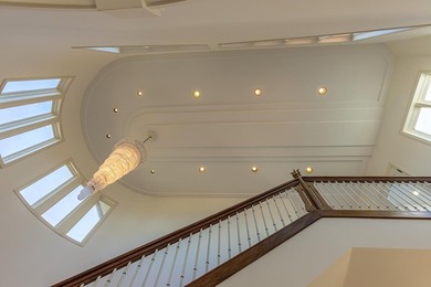 A TIMELESS, light-filled OCEAN VIEW residence designed for - photo 18