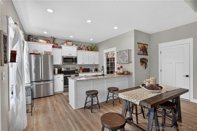 Enjoy waterfront living in this stunning 4-bedroom, 2.5-bath - photo 23