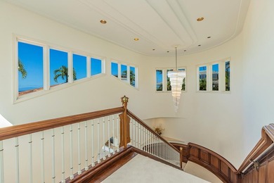 A TIMELESS, light-filled OCEAN VIEW residence designed for - photo 29