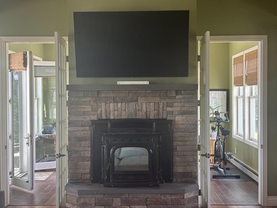 Welcome to this beautiful contemporary colonial, nestled on 10.5 - photo 34