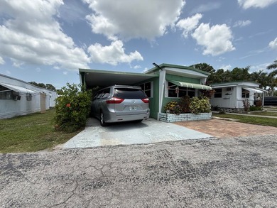 Just listed is this move-in ready 2-bedroom 1-bathroom in 55+ - photo 4