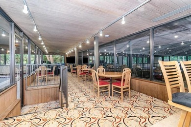 Resort style living in Edina West! This 2 bedroom & 2 bathroom - photo 34