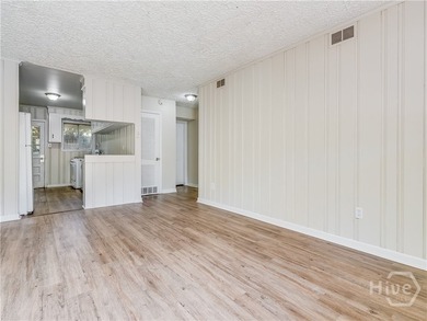 Solid and low-maintenance, this all-brick triplex sits in Garden - photo 36