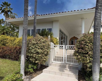 A TIMELESS, light-filled OCEAN VIEW residence designed for - photo 44