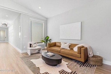 Discover modern design in an unbeatable location just off - photo 6