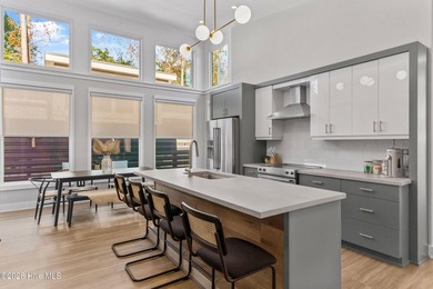 Discover modern design in an unbeatable location just off - photo 9
