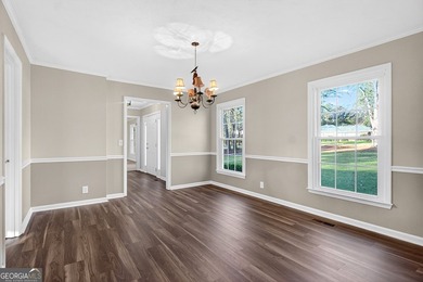 Spacious living with incredible entertaining features in a - photo 14