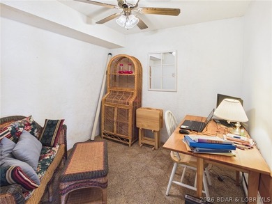 Welcome to your perfect turnkey lake front getaway, this well - photo 20