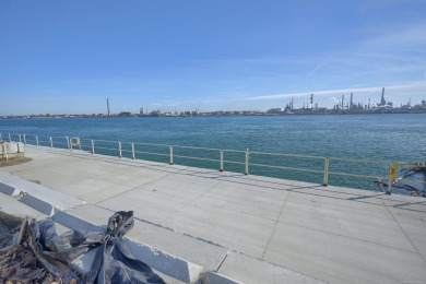 Attention water front lovers!!!A unique opportunity for high-end - photo 21