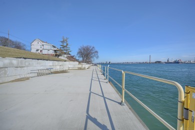 Attention water front lovers!!!A unique opportunity for high-end - photo 25