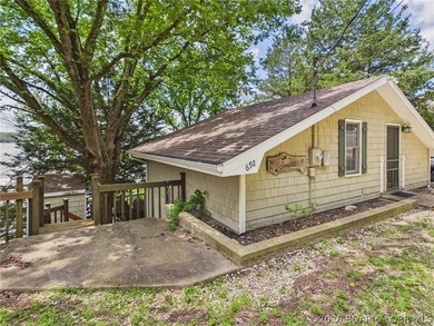Welcome to your perfect turnkey lake front getaway, this well - photo 35