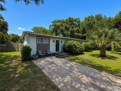 Investor Opportunity in Pensacola! 3BR/2BA concrete block home - photo 1