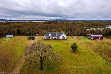 Kerr Reservoir Home For Sale in Sallisaw Oklahoma