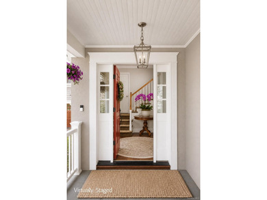 This Arts & Crafts-inspired Colonial located in the tranquil - photo 7