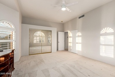 Discover luxury living on the Red Mountain Golf Course. This - photo 16
