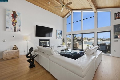 Beautifully remodeled waterfront home with breathtaking views - photo 17