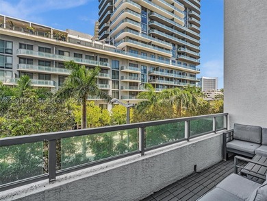 MOTIVATED SELLER | Limited Edition Duplex living in the heart of - photo 21
